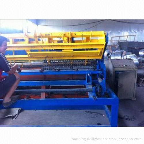 Welded Wire Mesh Machine, Used to Weld Low Carbon Steel Wire, with Fully/Semi-automatic Type